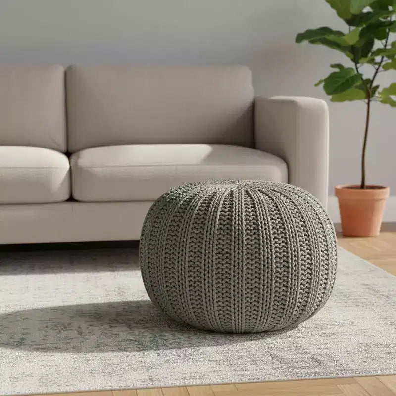 Pouf rotondo in maglia a trecce di cotone verde – 1 persona
